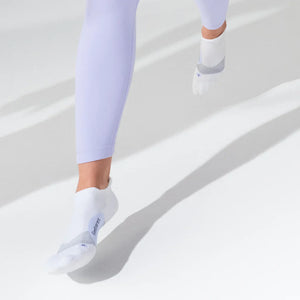 Feetures - Elite Ultra Light No Show Tab White Lilatech - Wit-Paars