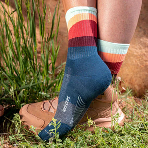 Feetures - Trail Max Cushion Mini Crew Ascent Navy - Blauw-Rood-Groen