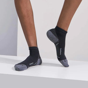 Feetures - PF Relief Ultra Light Quarter - Black - Zwart